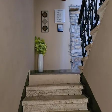 Istrska Kamnita Hisa Soncni Holiday home